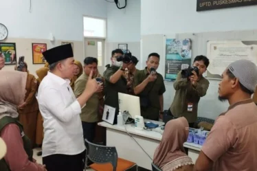 bupati jember muhammad fawaid sidak puskesmas mumbulsari