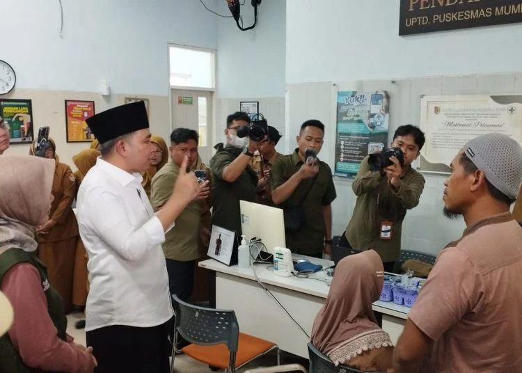 Sidak Puskesmas, Gus Fawaid Pastikan Layanan Kesehatan di Jember Sesuai SOP 1 bupati jember muhammad fawaid sidak puskesmas mumbulsari