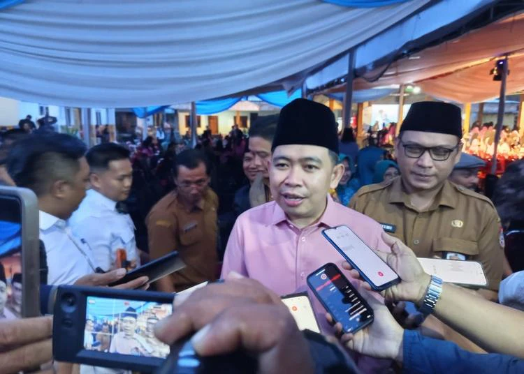 bupati jember muhammad fawait