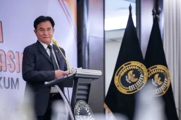 menko kumham imipas yusril ihza mahendra