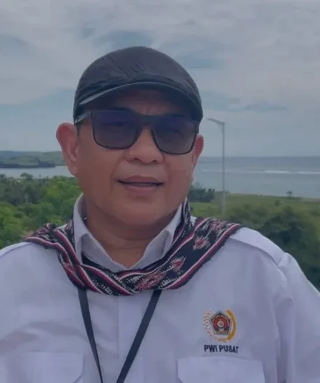 sekjen pwi pusat zulmansyah sekedang