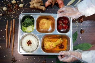 sppg di nganjuk hidangkan menu kuliner nusantara 2702365jpg