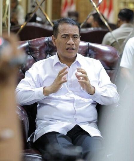 Mentan sebut tata niaga pupuk dibenahi 2231 izin pengecer dicabut 750x536 1