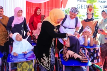 gubernur jatim khofifah indar parawansa hardiknas 2026