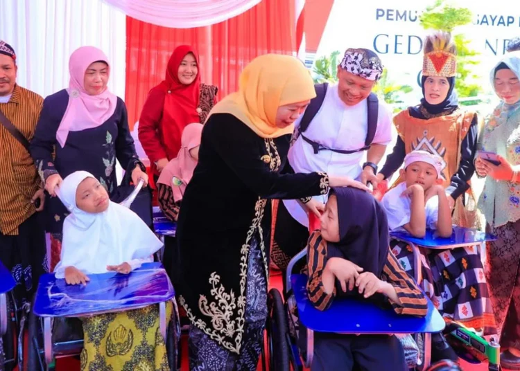 gubernur jatim khofifah indar parawansa hardiknas 2026
