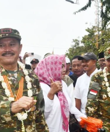 penyambutan wali kota dan wakil wali kota madiun