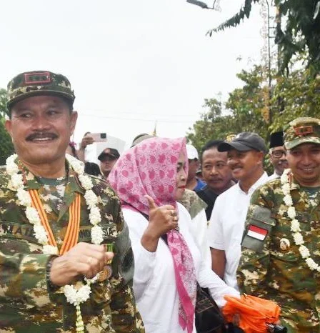 KPK Periksa Plt Wali Kota Madiun Bagus Panuntun Jadi Saksi Kasus Korupsi Maidi 2 penyambutan wali kota dan wakil wali kota madiun
