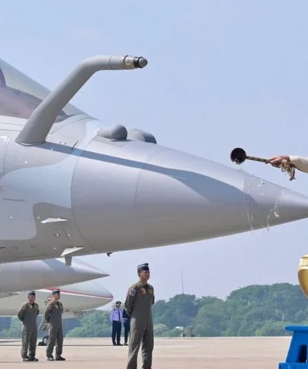 Prabowo Serahkan 19 Alutsista Baru untuk TNI AU, dari Pesawat Rafale hingga Radar Canggih 5 presiden prabowo serahkan alutsista tni au