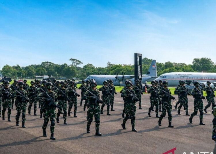 Kemhan pamerkan pasukan ahli drone kamikaze saat defile di Lanud Halim 750x536 1