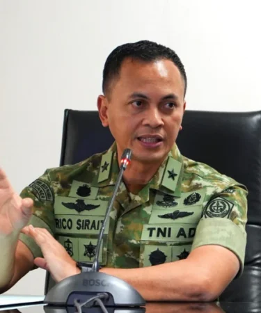 karo humas dan infohan setjen kemhan ri brigjen tni rico ricardo sirait