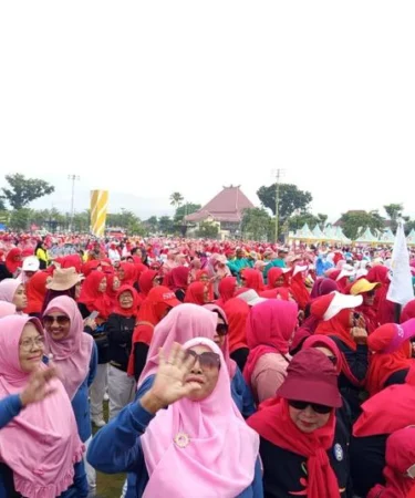 lansia jember hari lanjut usia nasional