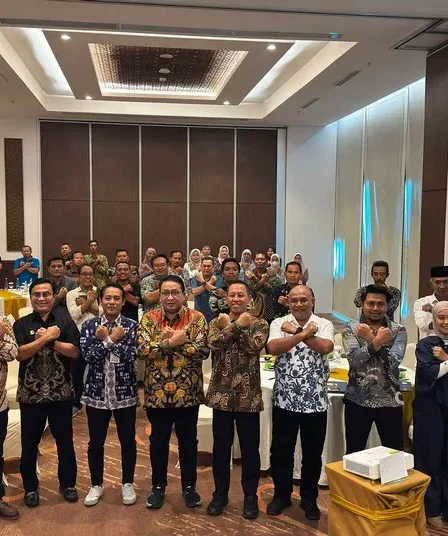 KP2MI Ajak Seluruh Pemangku Kepentingan Bangun Benteng Perlindungan PMI dari Desa 4 lokakarya multi stakeholders forum gresik 750x536 1