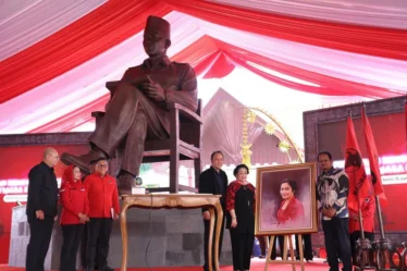 megawati resmikan istana gebang blitar