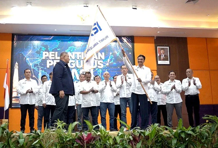 Pelantikan Pengurus JMSI Jatim Disaksikan Dewan Pers, 80 Persen Wajah Baru 1 pelantikan jmsi jatim 2025 2030 750x511 1