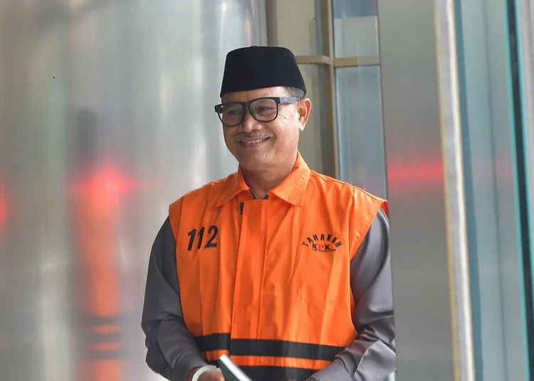 pemeriksaan wali kota madiun non aktif maidi