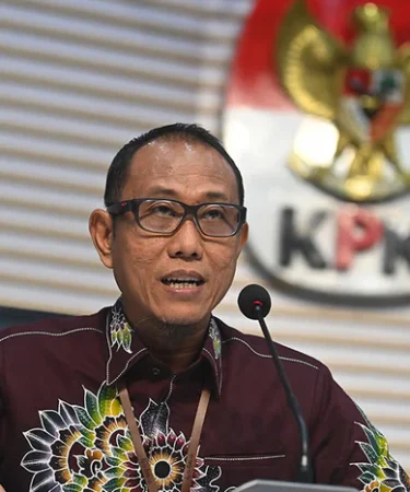 plt direktur penyidikan kpk achmad taufik husein