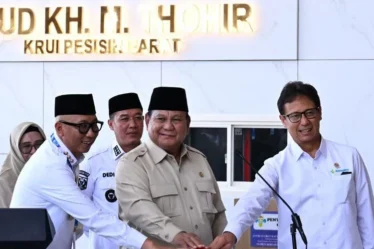 prabowo resmikan rsud di pesisir barat lampung
