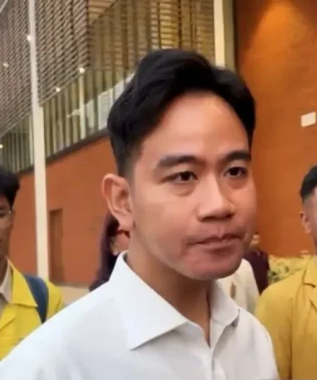 Gibran Janji Perbaiki Tata Kelola MBG: Setiap Rupiah Wajib Tepat Sasaran dan Bebas Korupsi 4 wapres gibran rakabuming raka