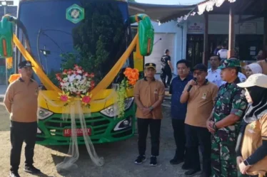 peluncuran mobil rontgen keliling untuk mendeteksi tbc di madiun 750x533 1
