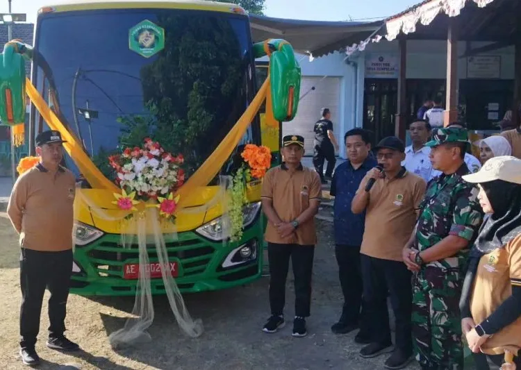 Pemkab Madiun Luncurkan Mobil Rontgen Keliling Si Ratu, Percepat Deteksi dan Eliminasi TBC 1 peluncuran mobil rontgen keliling untuk mendeteksi tbc di madiun 750x533 1