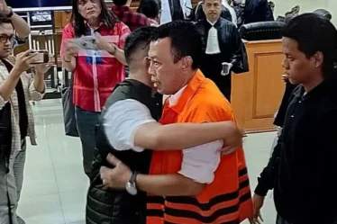 sidang pembacaan tuntutan bupati ponorogo nonaktif sugiri sancoko 750x536 1