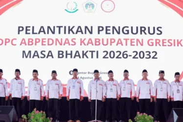 1785846100 dpc abpednas gresik dilantik wabup alif dorong bpd jadi mitra strategis bangun desa JL8Q8x 750x536 1