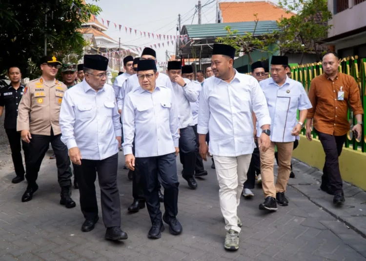 1786238349 pemkab gresik perkuat ekosistem sosial ekonomi pesantren hubungkan smk dengan industri guISKS 750x536 1