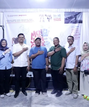 1786836956 bupati yani buka festival menjadi gresik angkat kembali cerita di balik kuliner dan budaya xBiiqw 750x536 1