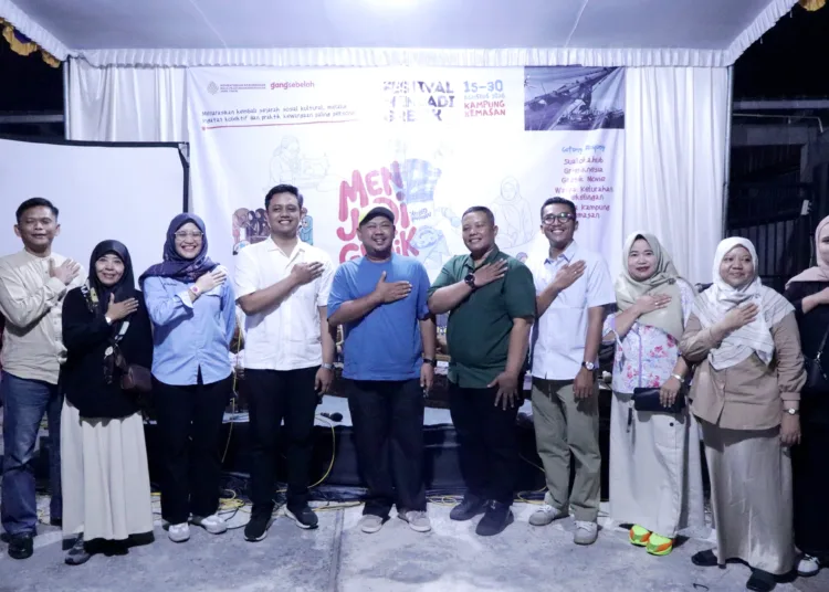 Festival Menjadi Gresik, Bupati Soroti Potensi Ekonomi Kuliner Tradisional 1 1786836956 bupati yani buka festival menjadi gresik angkat kembali cerita di balik kuliner dan budaya xBiiqw 750x536 1