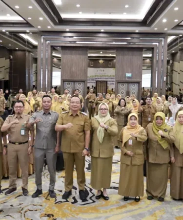 1787049682 evaluasi pkg wabup gresik dorong hasil pemeriksaan jadi basis program kesehatan UeHyzo 750x536 1
