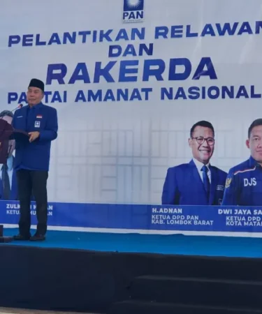 pelantikan relawan partai amanat nasional terong tawah labu api kabupaten lombok barat nusa tenggara barat 1785561166 636 1 750x536 1