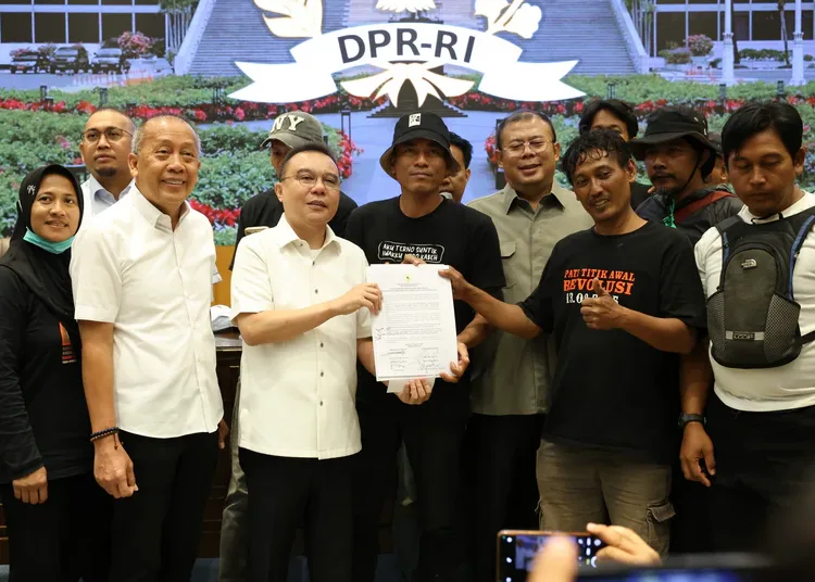 pimpinan dpr ri terima audiensi perwakilan ampb 750x536 1