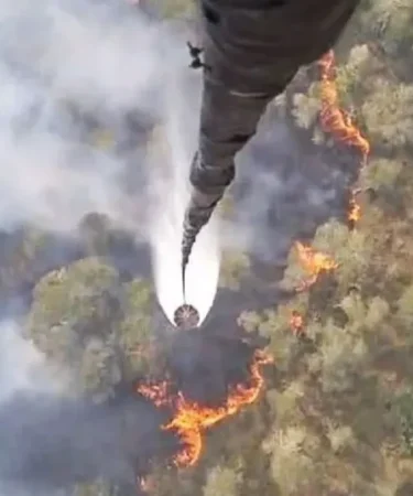 tni water bombing padamkan karhutla sumsel 750x536 1