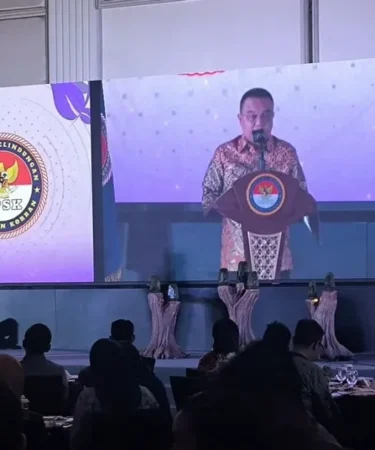 wakil ketua dpr ri sufmi dasco ahmad dalam peluncuran dana bantuan korban yang dikelola lpsk 750x536 1