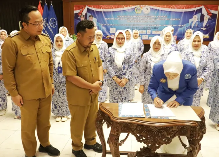 1788266789 bupati gresik dorong iwapi ciptakan ekosistem usaha dan penggerak ekonomi daerah b9JuSP 750x536 1