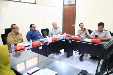 1789383084 perkuat akses gresik surabaya pemkab matangkan pengadaan tanah jalan menganti lakarsantri 6SGRB9 750x536 1