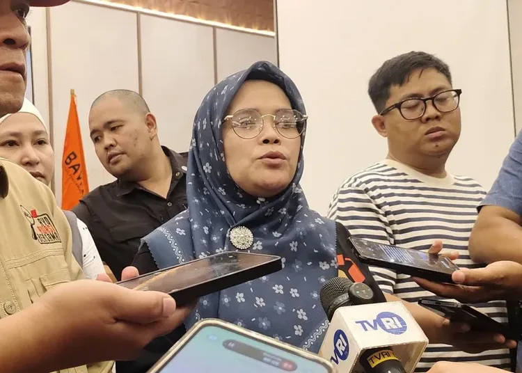 anggota bawaslu ri lolly suhenty 750x536 1