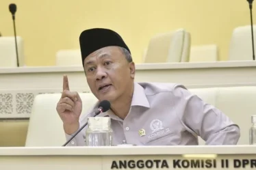 anggota komisi ii dpr ri fauzan khalid 750x536 1