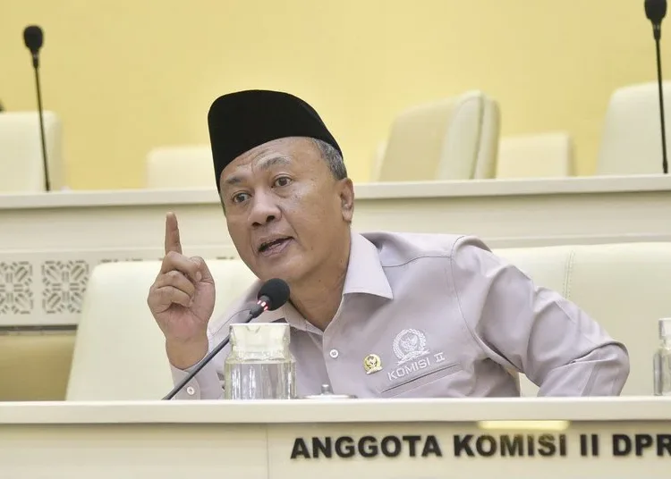 anggota komisi ii dpr ri fauzan khalid 750x536 1