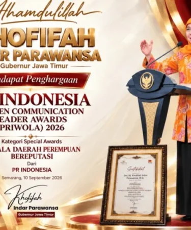 gubernur jatim khofifah raih penghargaan priwola 2026 750x536 1