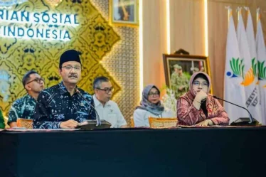 mensos saifullah yusuf dan kepala bps amalia adininggar widyasanti 750x536 1
