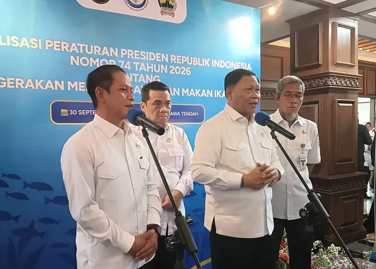 wakil menteri kelautan dan perikanan didit herdiawan ashaf 750x536 1