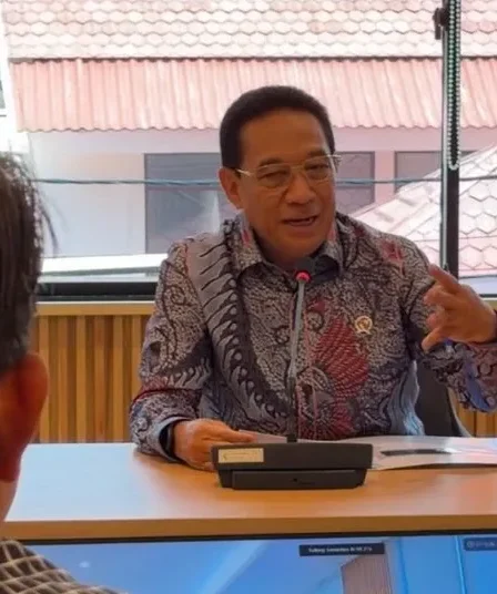 wamenkes benyamin paulus octavianus 750x536 1