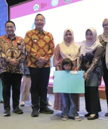 1792666973 launching gemma kia wabup alif ajak masyarakat optimalkan pemanfaatan buku kia hqBlCh 750x536 1