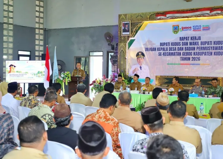 Bupati Kudus Minta Pemerintah Desa Kawal Program Strategis Nasional Secara Optimal 1 9F63D3AB C6CD 4988 B826 AE660DB785C8 750x536 1