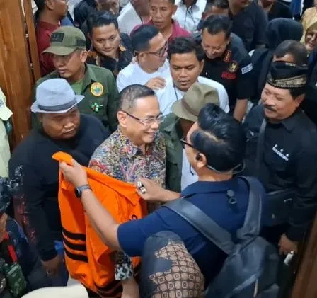 Sidang Replik, Sudewo Tegaskan Tuduhan Jaksa Tak Terbukti di Persidangan 1 Sidang Replik Sudewo Tegaskan Tuduhan Jaksa Tak Terbukti di Persidangan 6ac64f9c50f0b