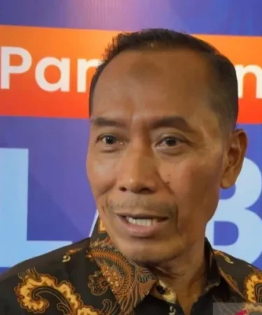 Wamendiktisaintek dorong kampus bentuk solusi bantu masalah daerah 750x536 1