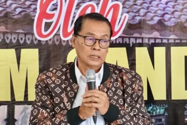 anggota dpr gandung pardiman 750x525 1